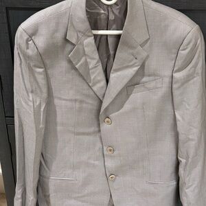 Armani Collezioni Light Gray Suit